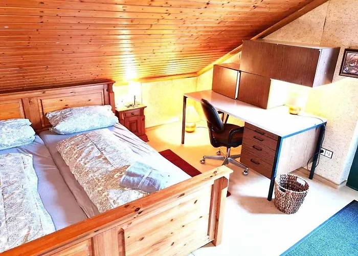 Daire Calm Located Penthouse Near Nuernberg
