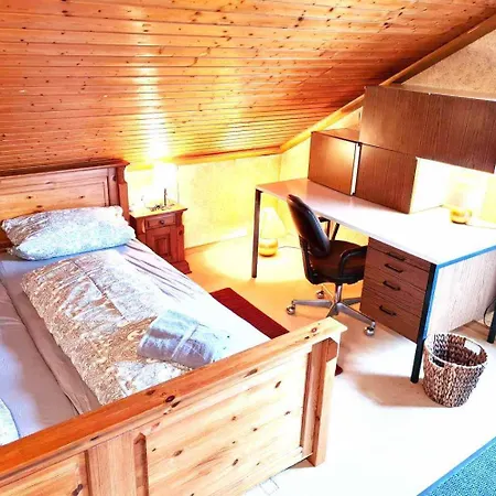 Apartment Calm Located Penthouse Near Nuernberg